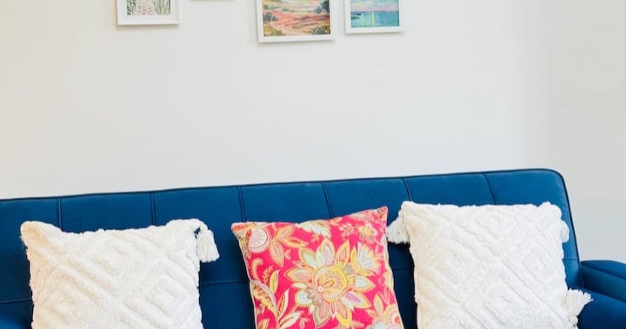 Living room in Warwick property