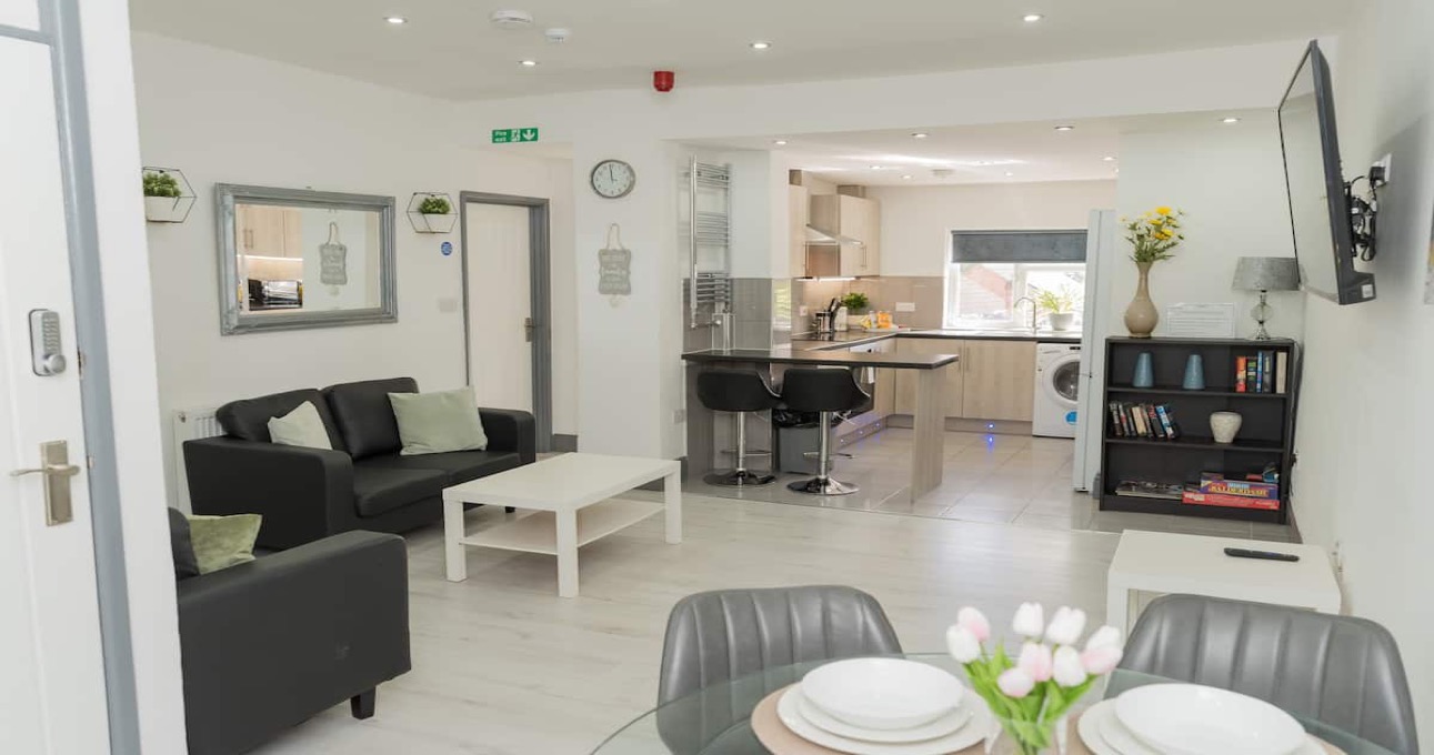 Second bedroom in Coventry property