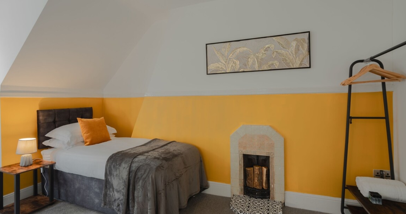 Modern kitchen in Banbury contractor house